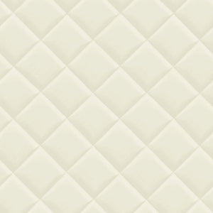 42840 Hooked on Walls Milano Capiton - Dit behang is subtiel en elegant met zachte beige en witte tinten die samen een rustgevende en lichte uitstraling creëren.