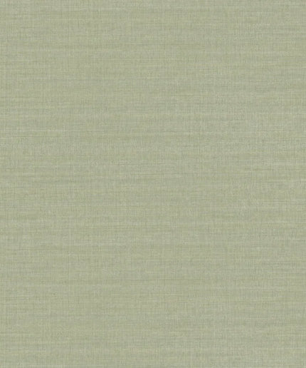 70172752 Casamance Legendes Sora - Dit behang is een subtiele mix van zacht groen met lichte grijze en beige tinten