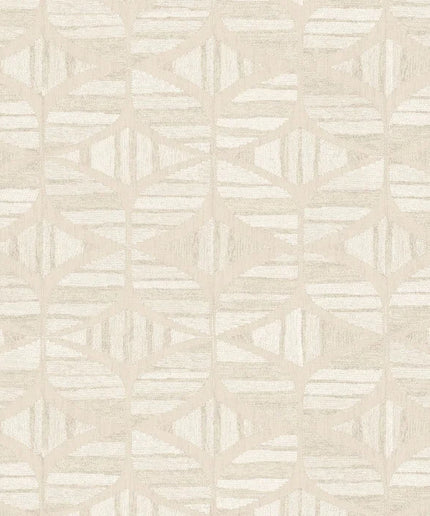 76982038 Casamance Broderies Filandra - Dit behang is subtiel van kleur met een combinatie van warm beige en zacht wit