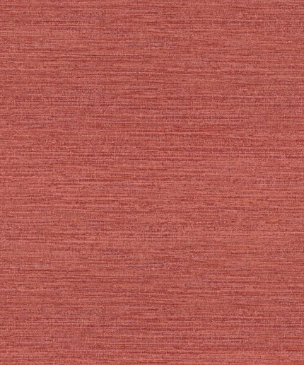 76233364 Casamance Terra Rossa Occitan - Dit behang is een rijke mix van warme rood- en roesttinten met subtiele nuances van oranje en bruine accenten.