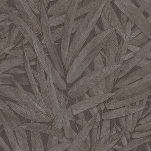 350544 Eijffinger Riviera Maison Structured Leaves - Dit behang is uitgevoerd in warme bruintinten met subtiele accenten van grijs en beige