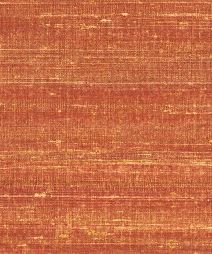 VP 928 30 Elitis Elixir de soies Kosa silk - Dit behang is een warme mix van oranje