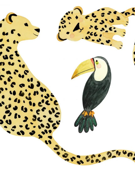 200882992 Casadeco Once Upon A Time 2 Wild Life Spray Up - Dit behang is speels en natuurlijk met een warm geel als basis