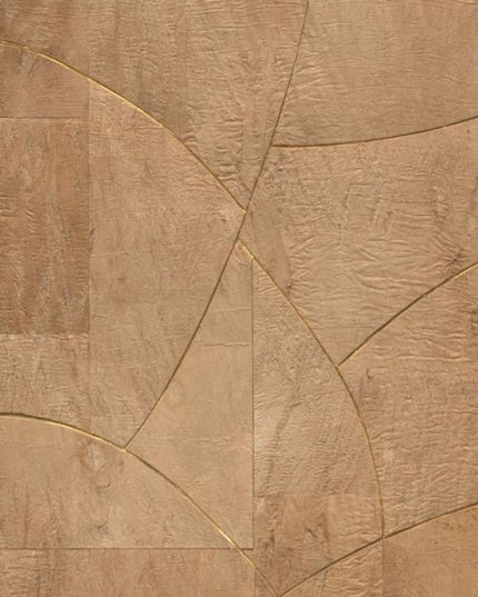 40711 Arte Melaky Rubra - Dit behang is uitgevoerd in warme bruintinten met subtiele gouden accenten en lichte beige nuances.