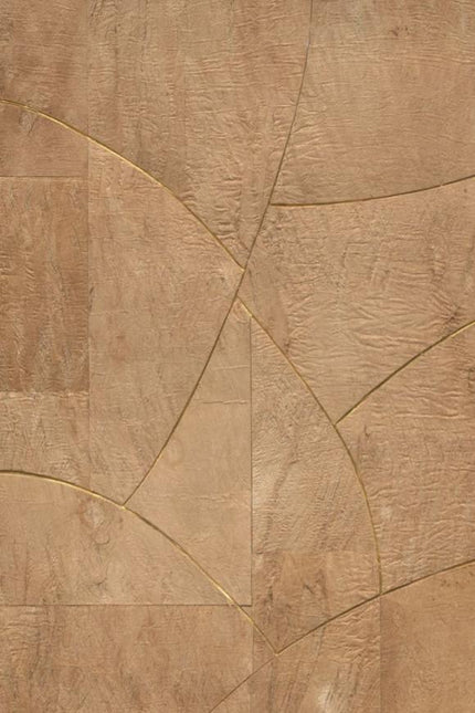 40711 Arte Melaky Rubra - Dit behang is uitgevoerd in warme bruintinten met subtiele gouden accenten en lichte beige nuances.