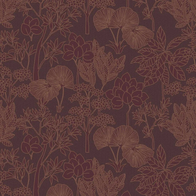 76900712 Casamance Tressora Inara - Dit behang is een combinatie van diepe bordeauxrood met subtiele koperkleurige bloem- en bladmotieven.