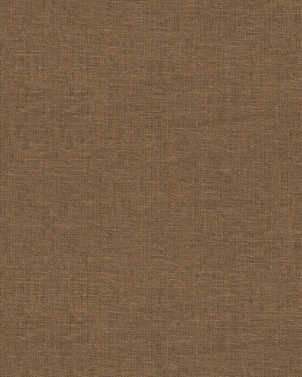 76922446 Casamance Tressora Vannora - Dit behang is een warme mix van verschillende tinten bruin met subtiele beige accenten die zorgen voor een natuurlijke en textuurrijke uitstraling.