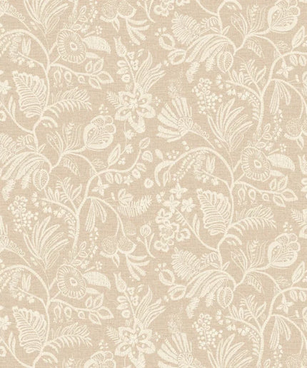 76960202 Casamance Broderies Pastel - Dit behang is subtiel en elegant met een taupe achtergrond en delicate crème- en beige bloemenpatronen.