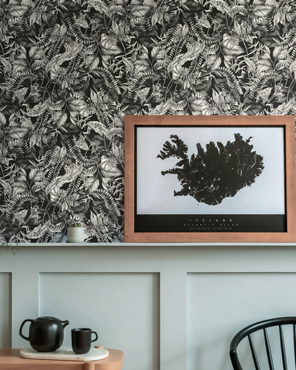 394252 Livingwalls Drawn Into Nature