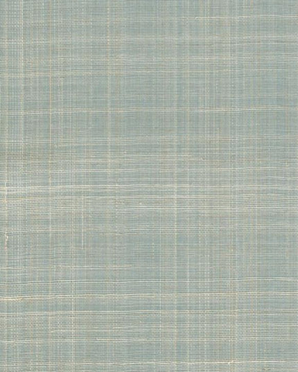 52443 Arte Prismatic Diffuse - Dit behang is zacht blauw met subtiele accenten van beige en lichte grijstinten