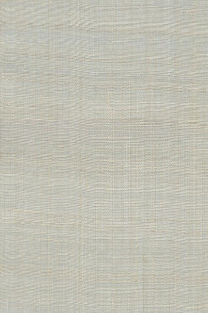 52445 Arte Prismatic Diffuse - Dit behang is subtiel verweven met zachte blauwgrijze en beige tinten die een rustige en natuurlijke sfeer creëren.