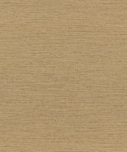 76232140 Casamance Terra Rossa Occitan - Dit behang is een warme mix van okergeel en beige tinten met subtiele bruine accenten die zorgen voor een natuurlijke