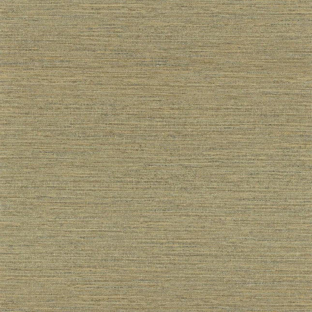 76232956 Casamance Terra Rossa Occitan - Dit behang is een subtiele mix van gedempte groen- en beige tinten met een lichte textuur die zorgt voor een natuurlijke en rustgevende uitstraling.