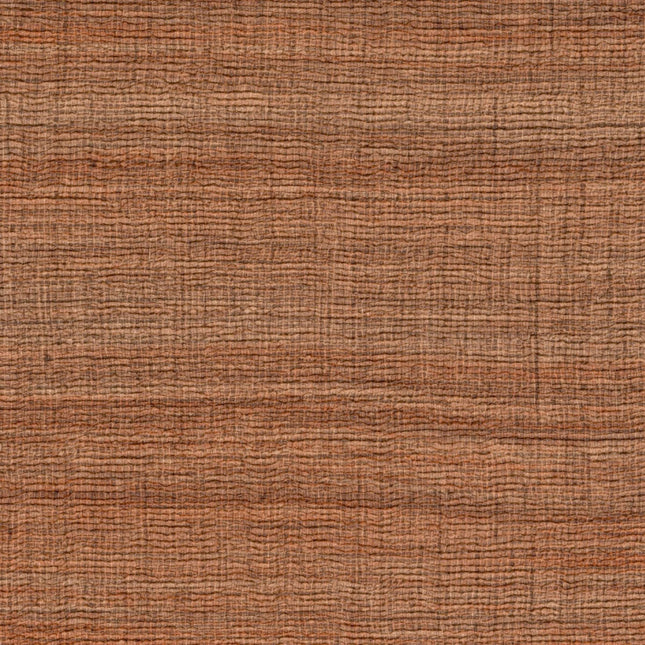 VP 1008 70 Elitis Ceres Rhea - Dit behang is een warme mix van verschillende bruine tinten met subtiele nuances van oranje en beige die een natuurlijke