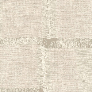VP 1009 02 Elitis Ceres Cybele - Dit behang is opgebouwd uit zachte beige en crèmekleurige tinten met delicate witte accenten die samen een warme