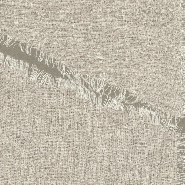 VP 1010 81 Elitis Ceres Hera - Dit behang is subtiel en warm van toon met een mix van beige