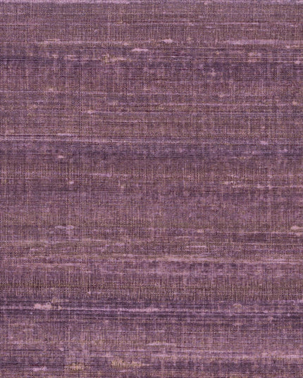 VP 928 50 Elitis Elixir de soies Kosa silk - Dit behang is een subtiele mix van verschillende paars- en lavendeltinten met accenten van beige