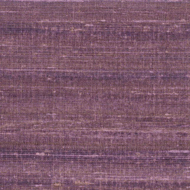 VP 928 50 Elitis Elixir de soies Kosa silk - Dit behang is een subtiele mix van verschillende paars- en lavendeltinten met accenten van beige