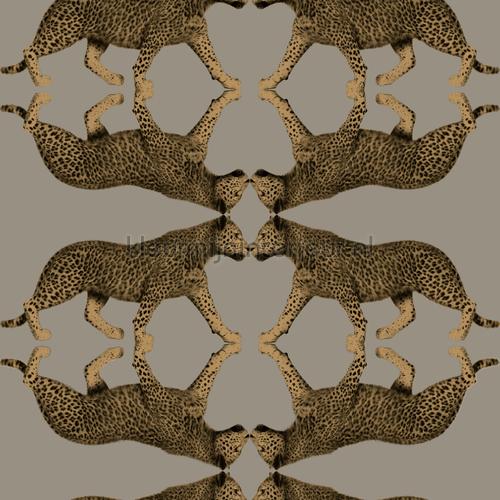 Hookedonwalls Leopard Walk 15330 | Bestellen bij https://www.kleurmijninterieur.nl/